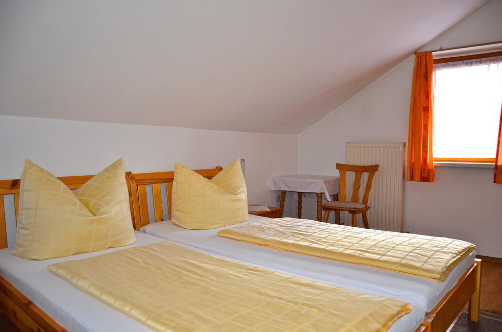 Christl'S Hof Bed & Breakfast Haiming Phòng bức ảnh